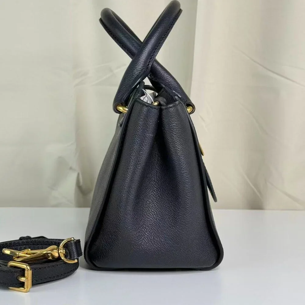 Burberry Black Leather Buckle Shoulder Bag Crossbody with Gold Tone Hardware - Picture 4 of 10
